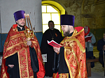 Руководитель миссионерского отдела Россошанской епархии возглавил соборные богослужения в руинированных храмах Павловского благочиния