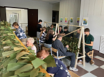 Волонтеры МКОУ СОШ № 24 города Россоши приняли участие в плетении маскировочных сетей