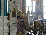 В четверг Страстной седмицы Архипастырь совершил Литургию в Свято-Ильинском кафедральном соборе города Россоши
