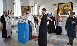 В Павловском церковном округе совершены заупокойные панихиды в память жертв политических репрессий