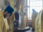 Правящий Архиерей совершил Божественную литургию в храме святых апостолов Петра и Павла с. Репьевка