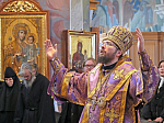 В Неделю Крестопоклонную епископ Дионисий совершил Божественную литургию в Свято-Троицком соборе Серафимо-Дивеевского монастыря в с. Дивеево Нижегородской области