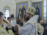 Епископ Россошанский и Острогожский Дионисий возглавил праздничное богослужение в храме святого мученика Иоанна Воина города Богучара