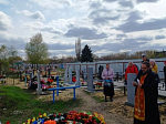 Жители Россошанского и Ольховатского районов почтили память усопших сродников