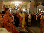 В праздник Светлого Христова Воскресения глава Россошанской епархии возглавил торжественное богослужение в Свято-Ильинском кафедральном соборе г. Россоши