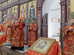 В Неделю 6-ю по Пасхе, о слепом, епископ Дионисий совершил Божественную литургию в Воскресенском соборе Белогорского мужского монастыря