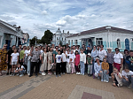 Паломники из Острогожска посетили Воскресенский Белогорский мужской монастырь и город Павловск