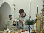 Епископ Россошанский и Острогожский Дионисий совершил Божественную литургию в Казанском храме города Павловска