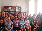 Для детей, отдыхающих в пришкольных лагерях города Острогожска, были организованы познавательные встречи