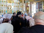 Епископ Россошанский и Острогожский Дионисий приняли участие в крестном ходе с иконой Божией Матери «Спорительница хлебов»