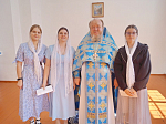 В Свято-Митрофановском храме села Верхний Мамон состоялся молебен на начало учебного года и акция «Собери ребенка в школу» 