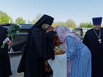 Преосвященнейший епископ Дионисий совершил Божественную литургию в Георгиевском храме села Манино Калачеевского района