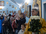 Правящий Архиерей возглавил воскресное богослужение в храме Рождества Пресвятой Богородицы города Россошь