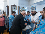 В праздник Казанской иконы Божией Матери Преосвященнейший епископ Дионисий совершил Литургию в Казанском храме пгт. Каменка