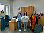 Сотрудники городской и районной администрации приняли участие в благотворительной акции «Белый Цветок»