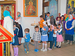 Божественная литургия в Неделю Всех святых в слободе Шапошниковка