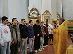 Выпускники Репьевской школы молились о благополучной сдаче экзаменов