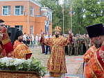 Епископ Дионисий возглавил Божественную литургию на территории Верхнемамонского казачьего кадетского корпуса с. Гороховка и совершил закладку камня в основание храма
