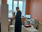 Священнослужитель освятил помещение терапевтического отделения Ольховатской больницы