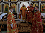Преосвященнейший епископ Дионисий совершил Божественную литургию в Георгиевском храме села Манино Калачеевского района