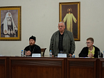 Преосвященнейший Дионисий, епископ Россошанский и Острогожский, приветствовал участников смотра-конкурса «В звонах славим Господа»