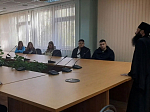 Помощник благочинного по молодежной работе посетил Россошанский техникум
