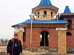 В селе Новобогородицкое Петропавловского района завершается строительство храма в честь Покрова Пресвятой Богородицы