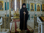 Глава Россошанской епархии возглавил служение Божественной литургии в Свято-Ильинском кафедральном соборе города Россоши