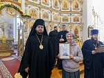 Архипастырь возглавил торжества, посвященные 20-летию со дня Великого освящения храма во имя святителя Митрофана, первого епископа Воронежского села Верхний Мамон