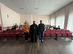 В МБОУ «Каменская СОШ № 2» прошла просветительская встреча на тему «Счастье и удовольствие: как химические вещества ломают психику и мозг»