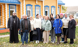 Педагоги МБОУ Калачеевская гимназия № 1 им. Н. М. Дудецкого посетили самое красивое село Воронежской области (2024)