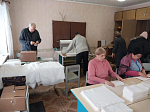 Волонтерская группа благочиния "Стерильность фронту - Острогожск" передали в Белгород салфетки и индивидуальные перевязочные пакеты