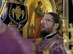 В Неделю Торжества Православия Правящий Архиерей совершил Божественную литургию в Свято-Ильинском кафедральном соборе города Россошь