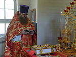 Епископ Россошанский и Острогожский Дионисий совершил Божественную литургию в Костомаровском епархиальном монастыре