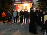 Ответственный по работе с Вооруженными силами благословил призывников перед отправкой в воинские части