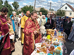 В храме Архистратига Божия Михаила города Острогожска состоялось праздничное богослужение, по окончании которого освятили мед
