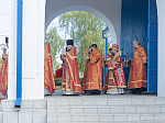 Епископ Россошанский и Острогожский Дионисий совершил Литургию в храме святых апостолов Петра и Павла с. Репьевка