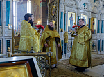 В Прощеное воскресенье Правящий Архиерей совершил Божественную литургию в Свято-Ильинском кафедральном соборе города Россошь