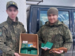 В рамках благотворительной акции «Подари солдату книгу» калачеевцы передали на фронт духовную литературу и гуманитарный груз