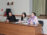 В Острогожском многопрофильном техникуме состоялась встреча духовенства и представителей сферы здравоохранения со студентами