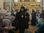 Епископ Россошанский и Острогожский Дионисий совершил архипастырский визит в г. Острогожск и возглавил торжественное богослужение в Тихоновском соборном храме