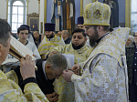 Епископ Россошанский и Острогожский Дионисий возглавил праздничное богослужение в храме святого мученика Иоанна Воина города Богучара