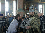 Преосвященнейший епископ Дионисий совершил в Свято-Ильинском кафедральном соборе города Россоши последнюю в этом году Литургию Преждеосвященных Даров