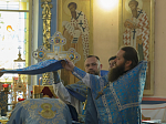 Правящий Архиерей совершил Божественную литургию в храме Покрова Пресвятой Богородицы села Осиковка Кантемировского района