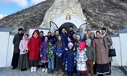 Паломническая поездка учащихся Воскресной школы с. Белогорье в Костомарово
