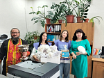 Сотрудники городской и районной администрации приняли участие в благотворительной акции «Белый Цветок»