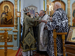 В среду второй седмицы Великого поста епископ Дионисий совершил Литургию Преждеосвященных Даров и диаконскую хиротонию в Казанском храме поселка Каменка