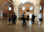 В Острогожске прошла репетиция танцев к епархиальному Сретенскому балу