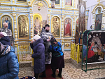 В Успенском храме села Трехстенки была совершена соборная служба
