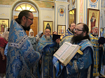 Участники Ильинского казачьего крестного хода с чтимой иконой Божией Матери «Спорительница хлебов» посетили Острогожское благочиние